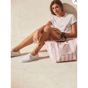NWT Victoria Secret Pink Logo Stripe Tote!!
